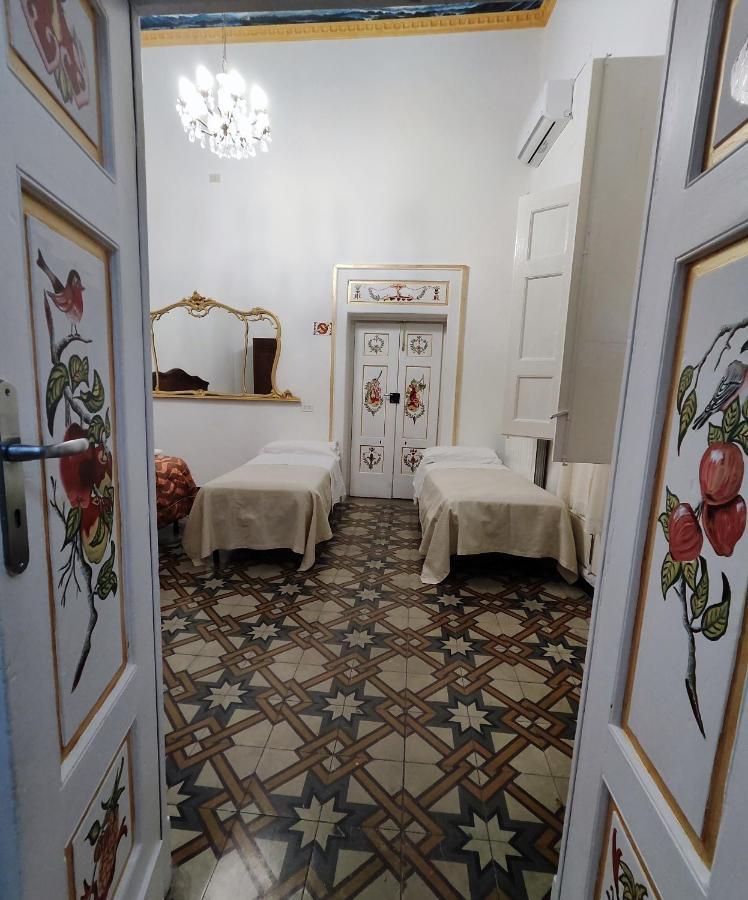 מונופולי Appartamento Palazzo Antonelli מראה חיצוני תמונה